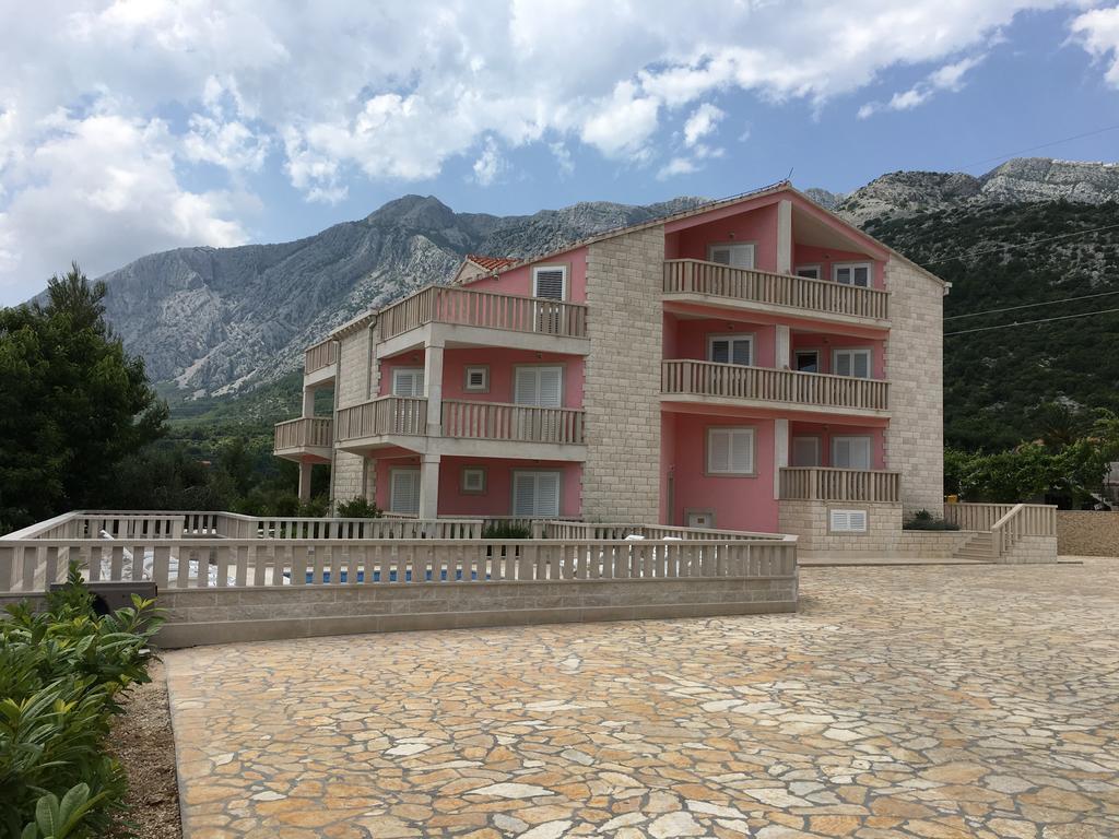 Apartments Meridiana 1 오레비츠 외부 사진