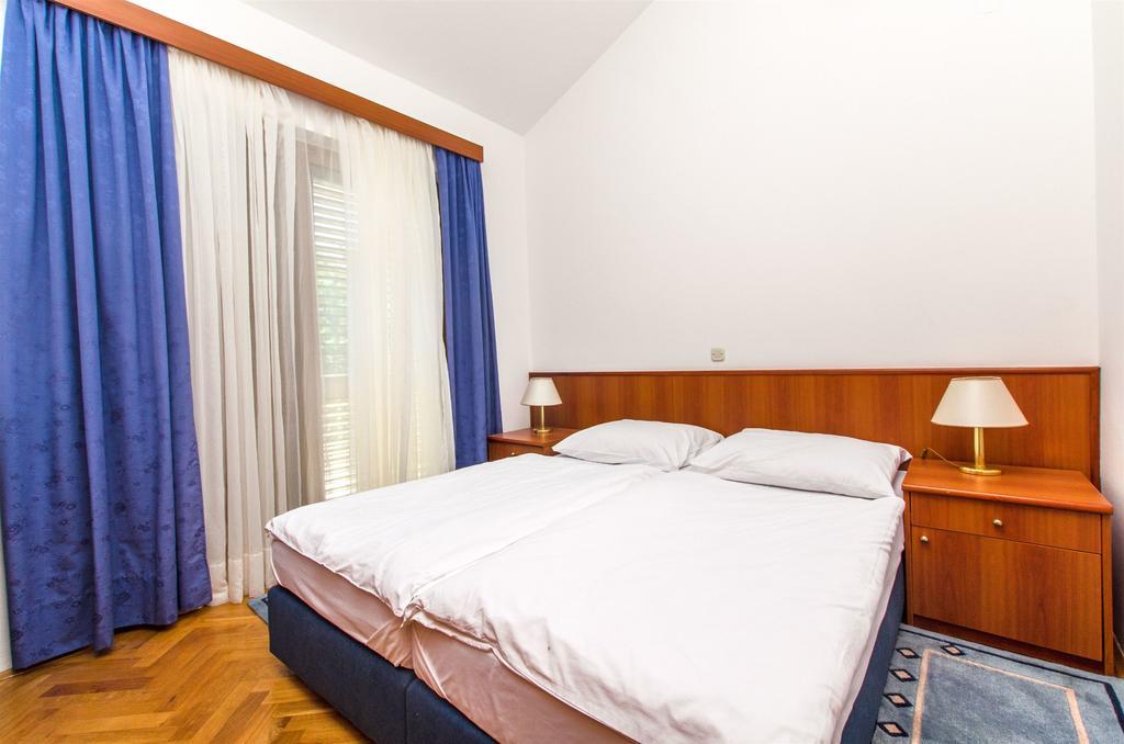 Apartments Meridiana 1 오레비츠 외부 사진