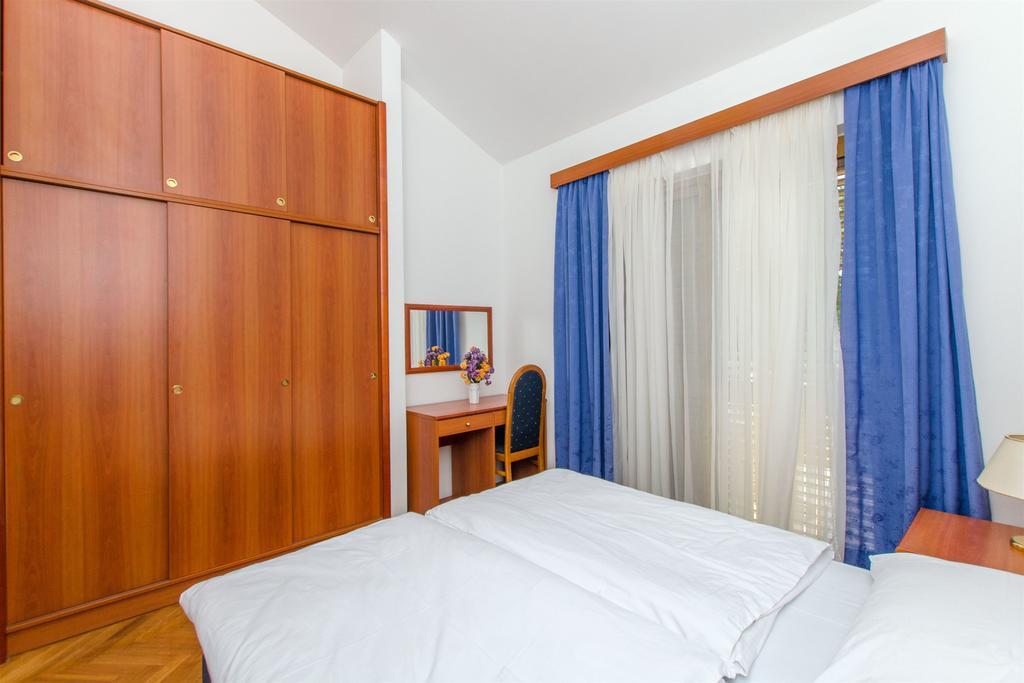 Apartments Meridiana 1 오레비츠 외부 사진