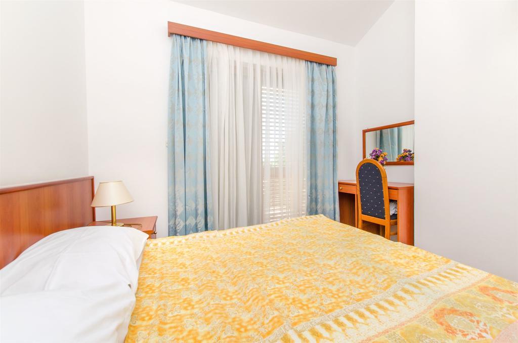 Apartments Meridiana 1 오레비츠 외부 사진