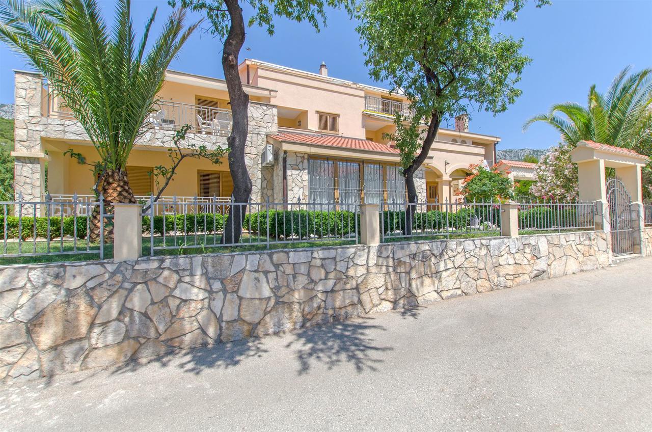 Apartments Meridiana 1 오레비츠 외부 사진